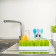 Baby konyhai gyerek evőeszköz és cumisüveg szárító és konyhai csepegtető a mosogató mellett