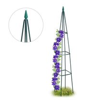 Obeliszk alakú zöld színű virágfuttató lila színű növénnyel felfuttatva