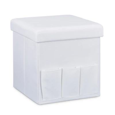 Fehér színű varrott zsebekkel felszerelt összecsukható puff és ülőke