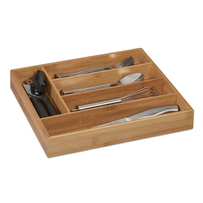 Emina öt rekeszes bambusz evőeszköztartó és fiókrendszerező különböző evőeszközökkel