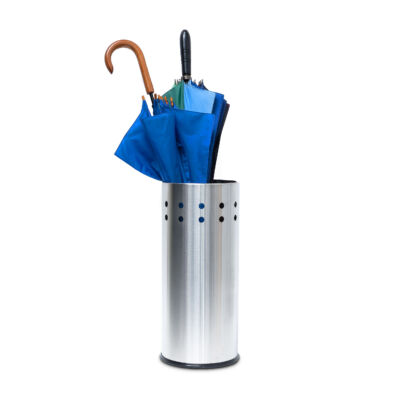 Kör alakú rozsdamentes acél esernyőtartó kék színű esernyőkkel