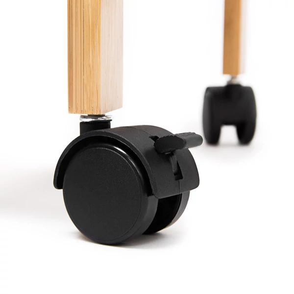 fékezhető kerekekkel felszerelt zsúrkocsi