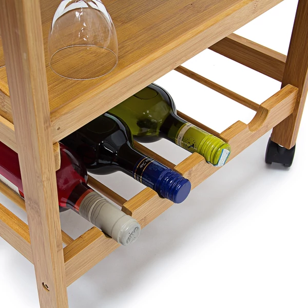 zsúrkocsi beépített palack- és bortartóval rajta pár üveg borral