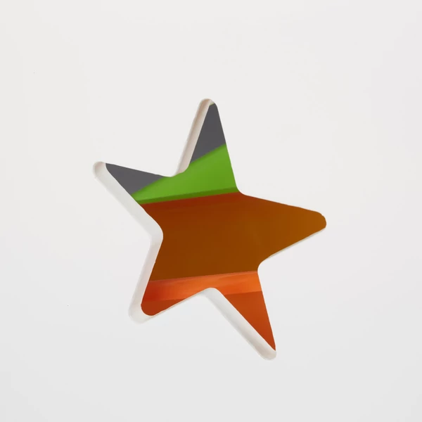 ALBUS Gyerekasztal Tárolókkal és Székekkel