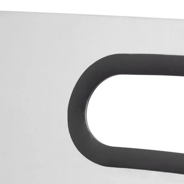 Két darab gumibetétes integrált foganytú egy tüzifa tartó vázába