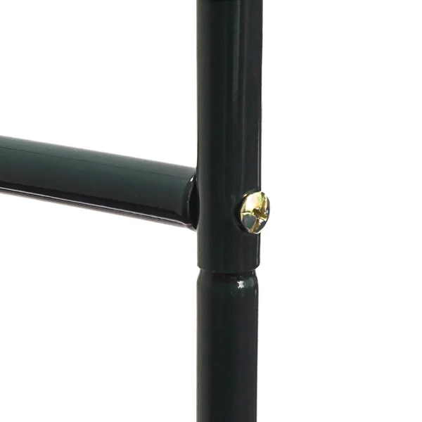 Csövekből összeállítható rózsafuttató keret egyik rácsos eleme közelről