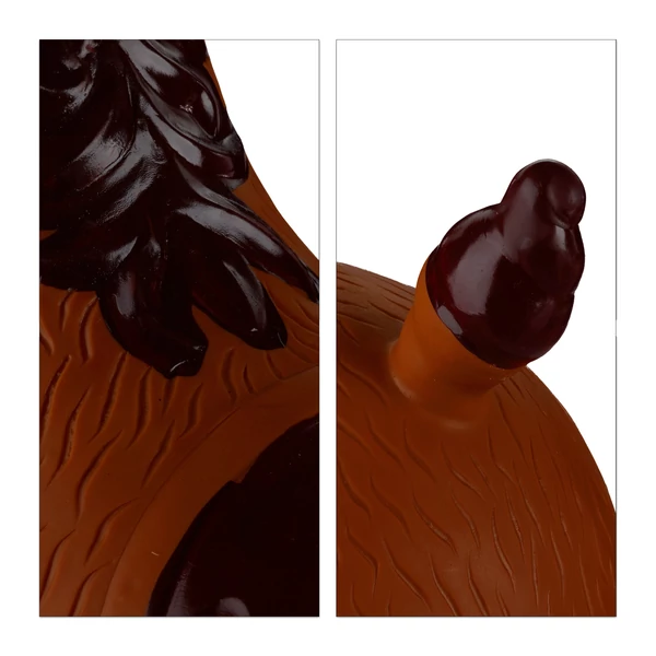 Póni alakú ugráló állatka haja és farka közelről