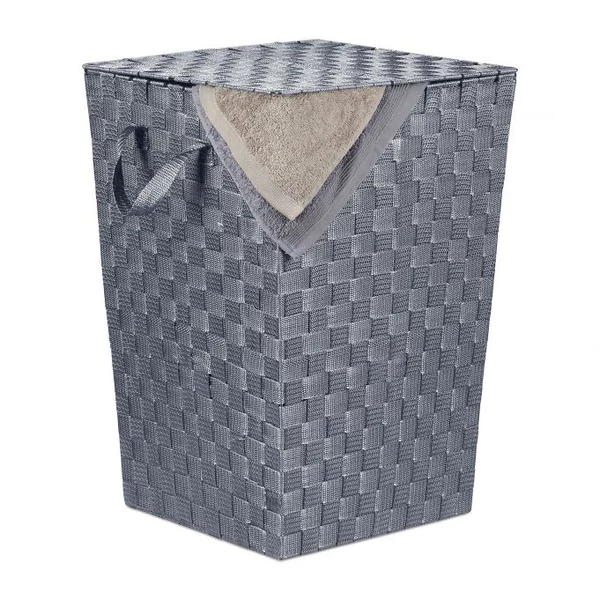 Aba műrattan hatású szennyestartó szürke színben csukott állapotban