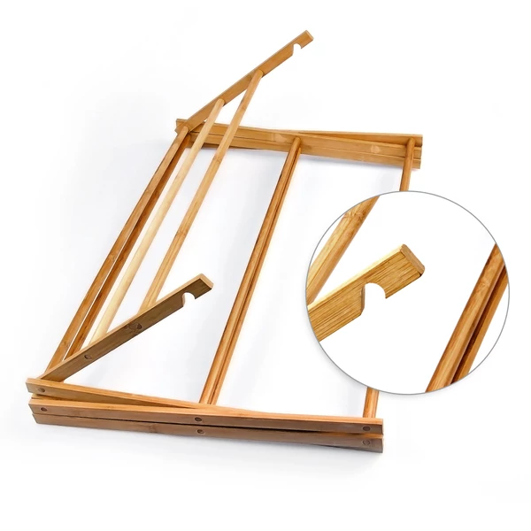 Kolta bambusz törölközőtartó és ruhaszárító félig kinyitva