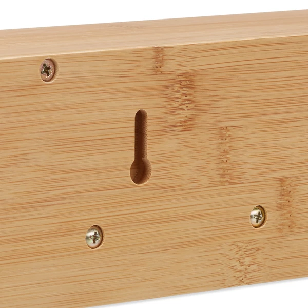 Toki fali törölközőtartó akasztókkal hátulnézetből