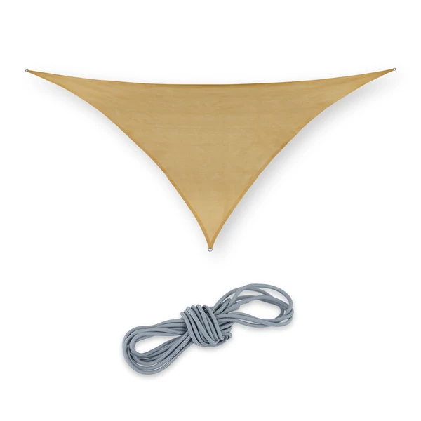 3 x 3 x 4,25 méter méretű HDPE háromszüg alakú napvitorla homok színben