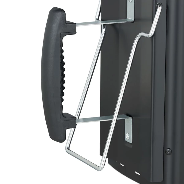 Könnyen kezelhető grillgyújtó kémény nyári sütésekhez