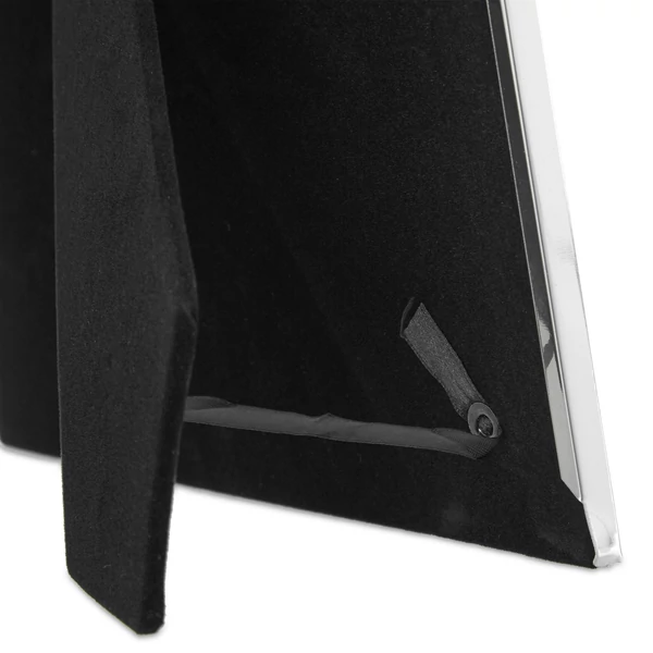 Asztalra, komódra, bútorra kitámasztva elhelyezhető baba és újszülött képkeret hátlapja