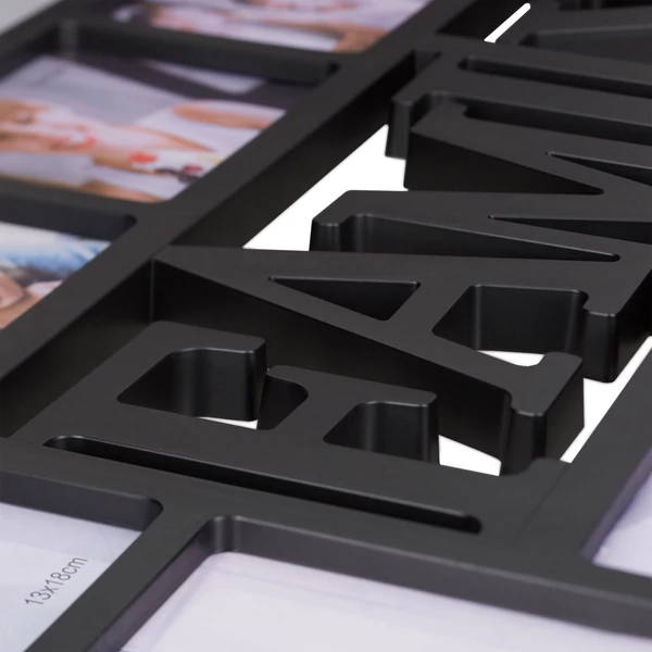 Family feliratos képkeret fekete színben közepén a 3d hatású felirattal