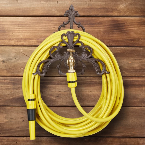 Öntöttvas Fali Tömlőtartó