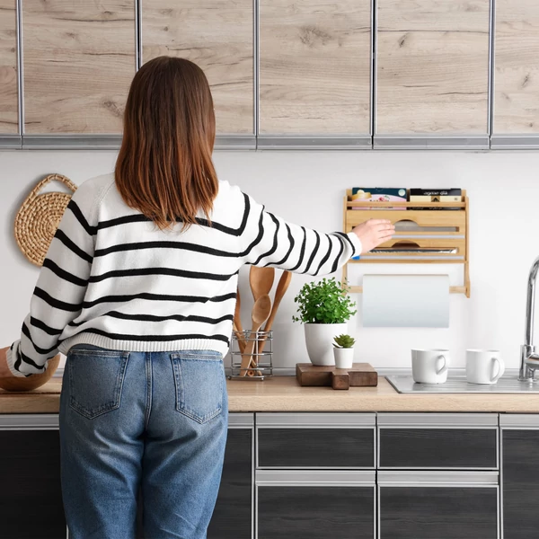 ILJO 3 az 1-ben Fali Tekercstartó