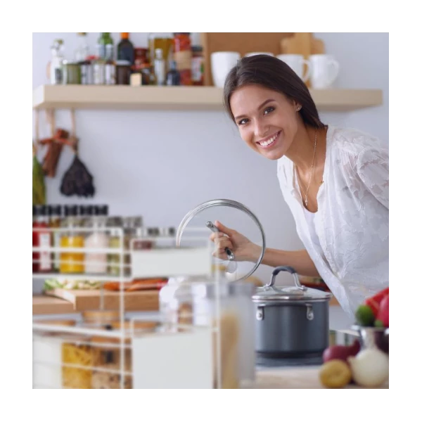 két fiókos konyhai tároló polcrendszer modern kialakítással fehér kivitel