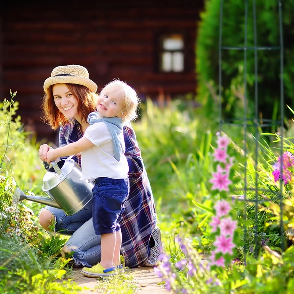 Rózsafuttató Keret, Obeliszk Virágfuttató 200 cm